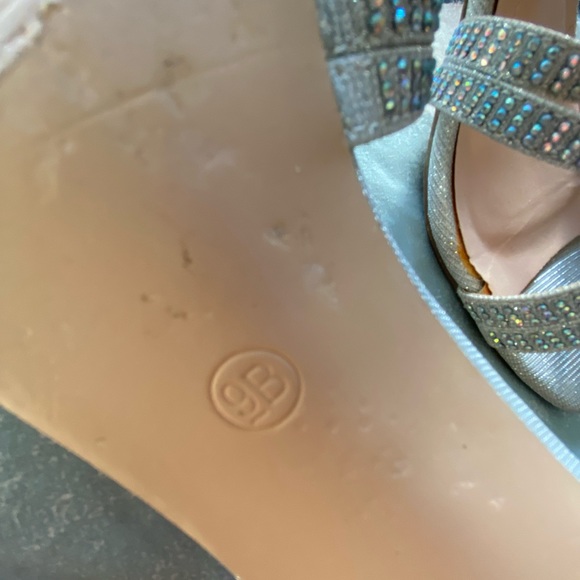 Sparkly shoes. - Picture 2 of 3